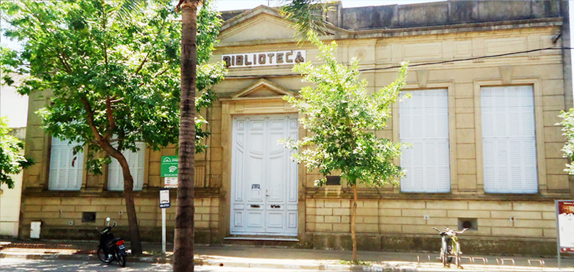 Biblioteca Municipal Esperanza